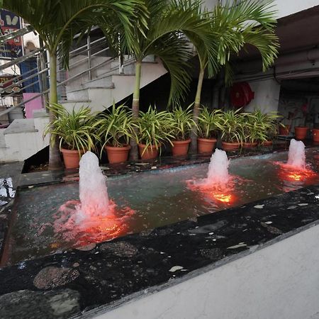 Hotel Trp Bliss Nizamabad Exteriér fotografie