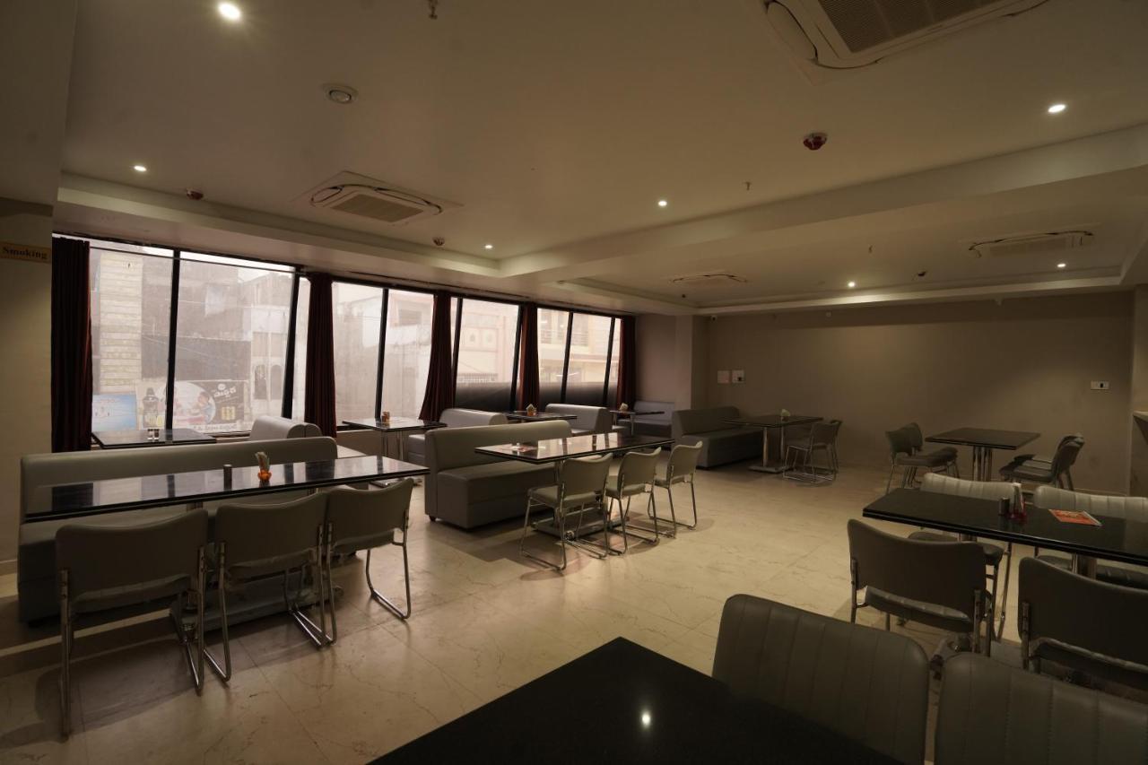 Hotel Trp Bliss Nizamabad Exteriér fotografie