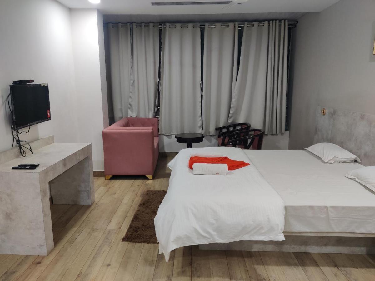 Hotel Trp Bliss Nizamabad Exteriér fotografie